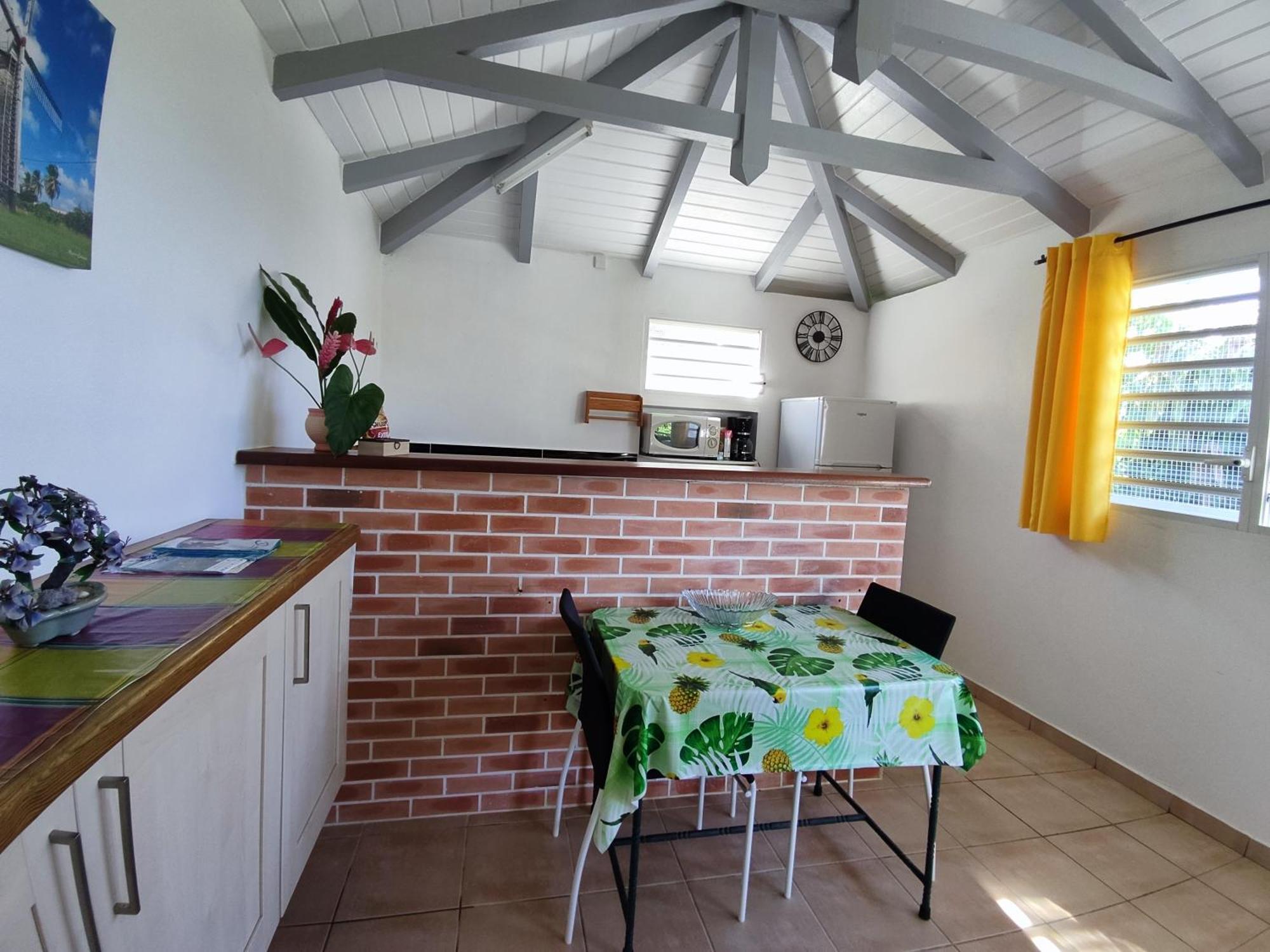 Bungalow With Sea View In Deshaies Cameră foto